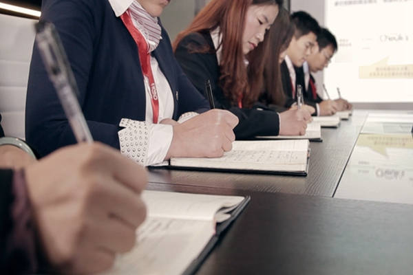 企業(yè)形象片制作公司一般需要經(jīng)歷哪些階段？